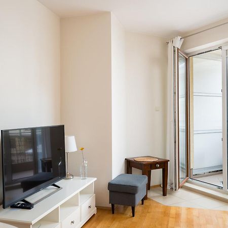 Metro Ksiecia Janusza Cosy Apartment Βαρσοβία Εξωτερικό φωτογραφία