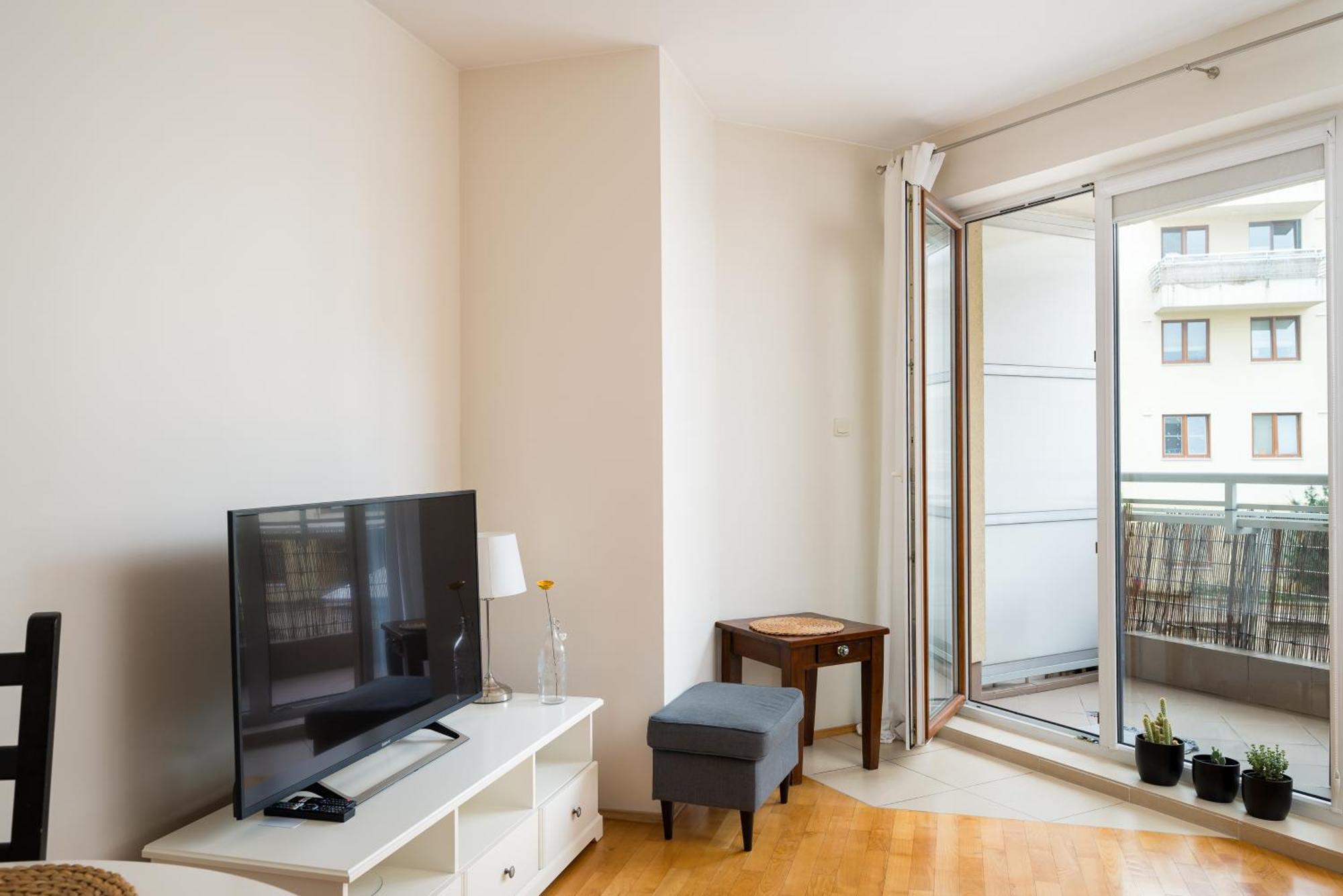 Metro Ksiecia Janusza Cosy Apartment Βαρσοβία Εξωτερικό φωτογραφία